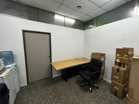 Local en Venta 66 años