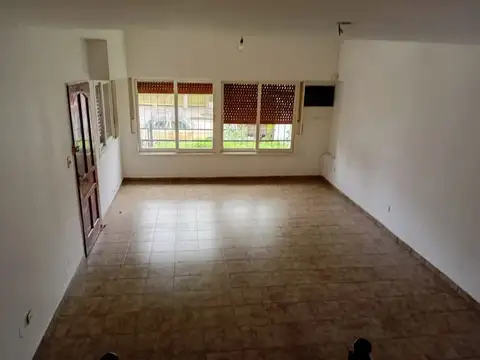 Casa en Alquiler de 3 dormitorios