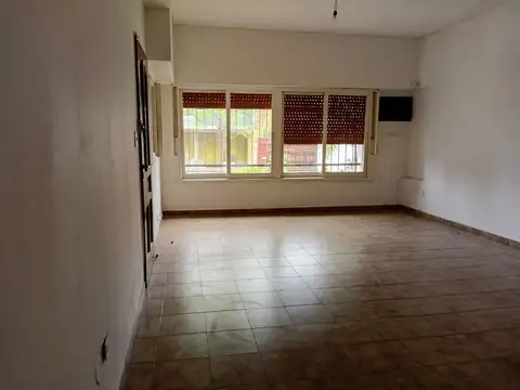Casa - Alquiler - Argentina, Capital Federal - Av. Melian 4159
