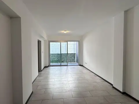 Alquiler monoambiente con balcón y amenities en Almagro
