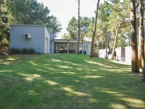 Venta de Casa en Costa Esmeralda Barrio Residencial 1