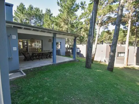 Venta de Casa Barrio Costas Esmeralda Residencial 1 /FINANCIACIÓN