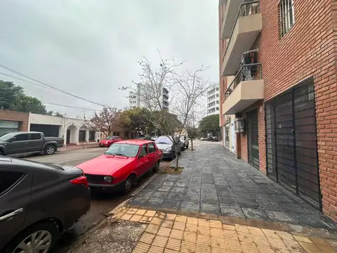 San Martín 1400