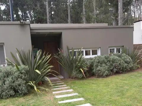 Casa Chalet  en Alq. Temporario en Costa Esmeralda, Costa Atlántica, Buenos Aires