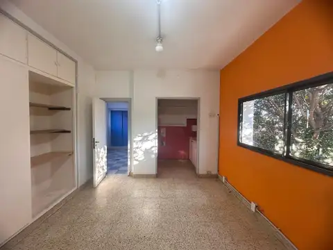 Local en Venta Via Pública