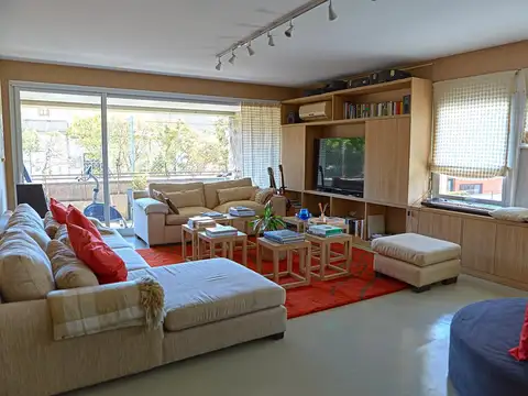 Venta Departamento 4 ambientes  muy buena ubicación en Saavedra, 2 cocheras, amenities