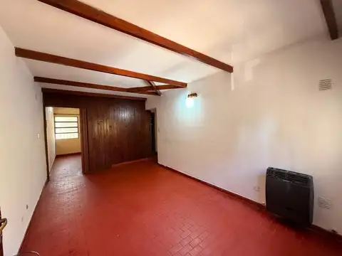 Capilla Del Señor 1200, Piso 1