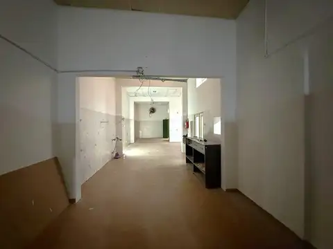 Alquiler Galpón Once Lote Propio Sin Expensas