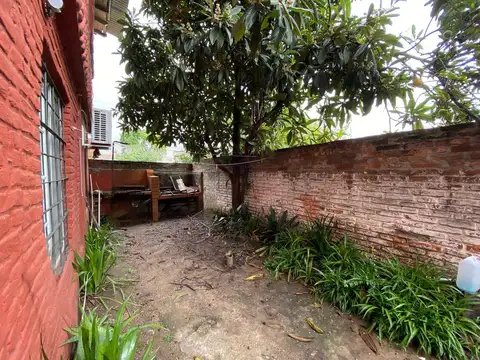 VENTA PH  4 AMBIENTES   PATIO  PERMUTA