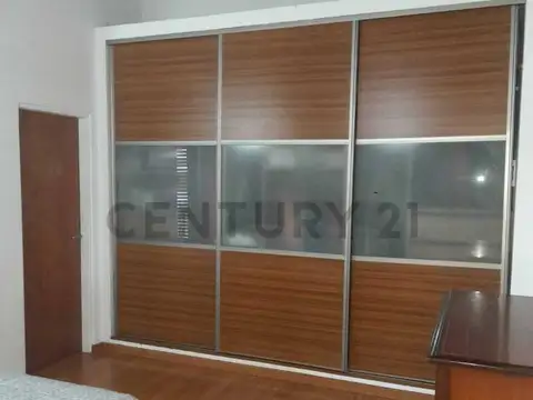 Casa en Venta en Olivos Roche, USD 450.000