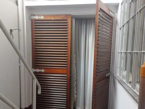 Depto Tipo Casa en Venta 35 años