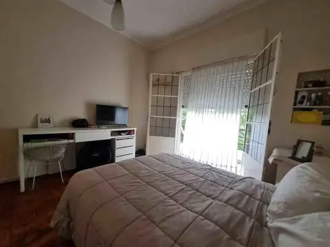 Depto Tipo Casa 3 ambientes con 2 baños