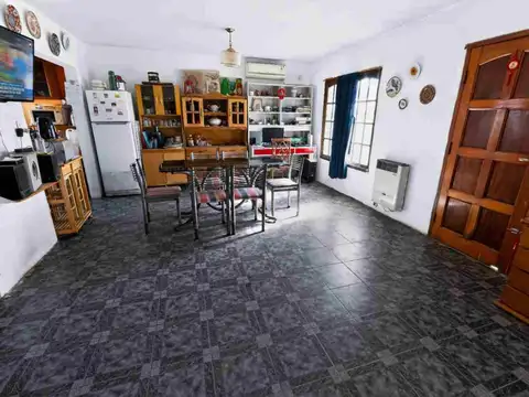 Calle 873 4900