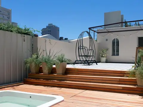 Casa 8 ambientes con 3 baños