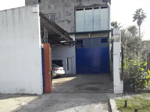 Galpon en Venta 10  mts Frente