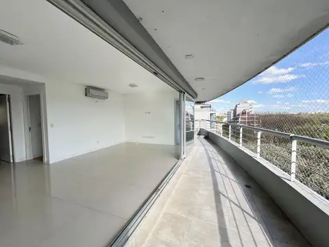 Departamento en Alquiler en Olivos, USD 2.400