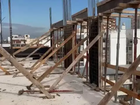 Departamento 4 ambientes con 2 baños