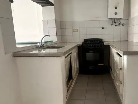 Tres Cerritos. Las Rosas 100
