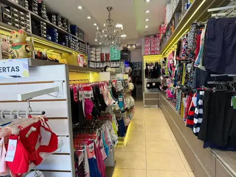 CASEROS CENTRO FRENTE A LA ESTACION PEGADO A LA UNTREF