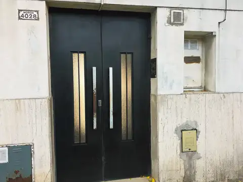 MORON 4000, Piso pb