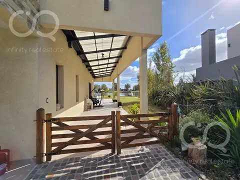 Casa en Alquiler de 3 dormitorios
