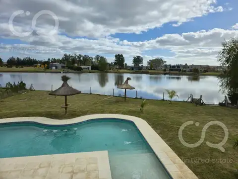 Casa en Alquiler de 3 dormitorios
