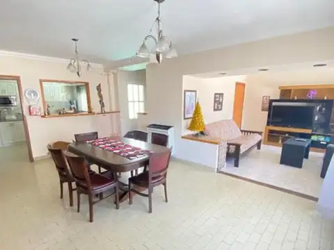 Casa en Venta en Necochea, USD 120.000