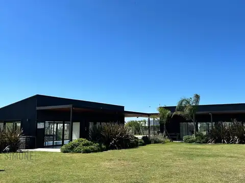 Lote de Terreno al LAGO en Barrio Privado Santa Isabel Ingeniero Maschwitz