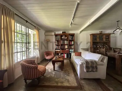 VENTA CASA B°CERRADO SAN FERNANDO 4 AMB