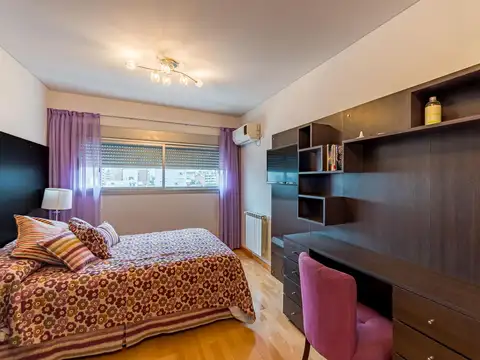 Departamento en Venta de 6 ambientes