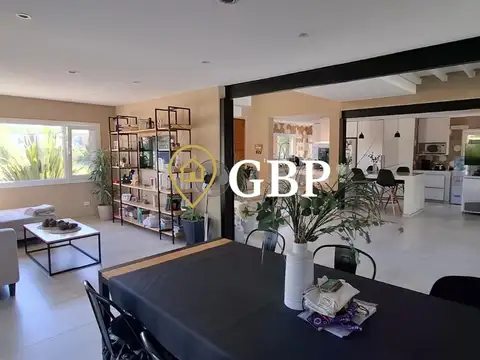 Casa en Venta en La Alameda, USD 260.000