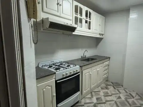 VENTA PH 2 AMBIENTES CON PATIO