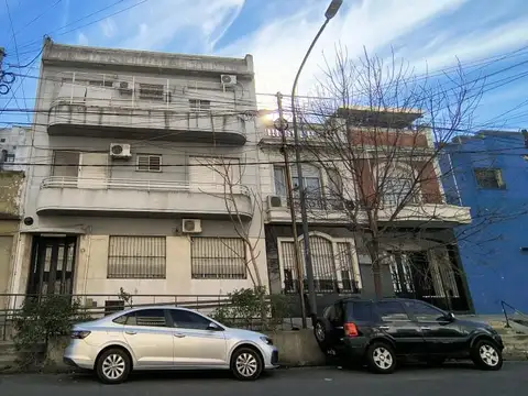 VENTA PH 2 AMBIENTES CON PATIO