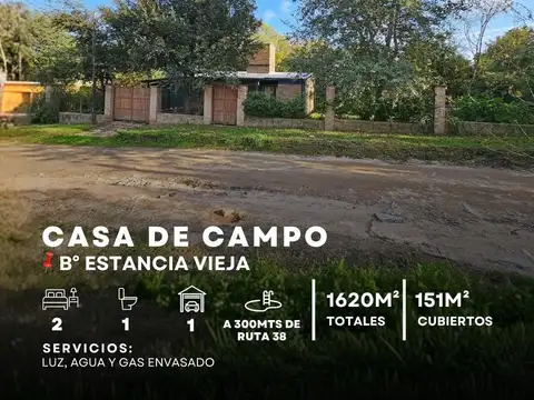 Venta Casa De Campo De 2 Dormitorios Y Cochera En 1.620M² De Terreno En Estancia Vieja
