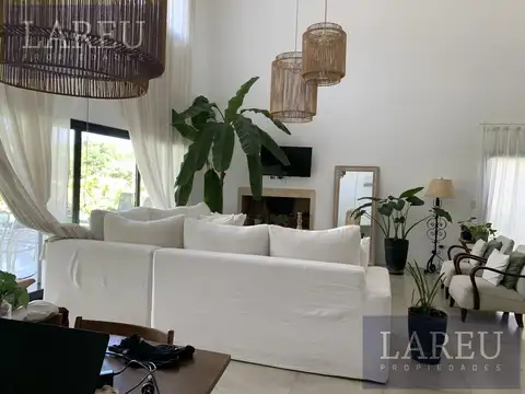 Casa en Alquiler Temporal al Este