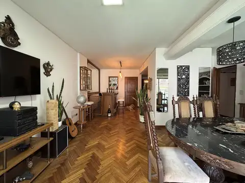 Departamento 7 ambientes con 3 baños