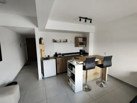 Departamento en Alquiler con 1 cochera