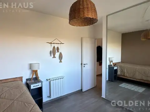 Casa 4 ambientes con 2 baños