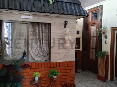 Soler 4400, Piso 0