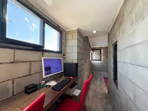 Casa 3 ambientes con 1 baño
