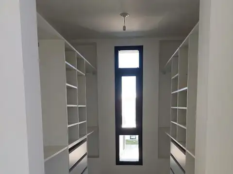Duplex en La Luisita