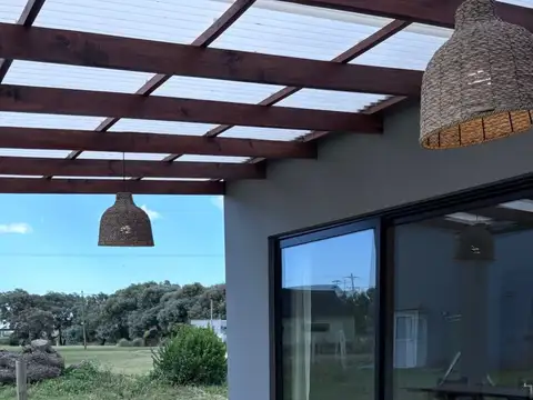 Casa en Venta en Miramar, USD 120.000