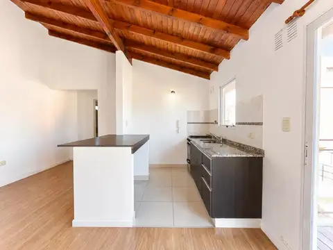 Departamento en Alquiler en San Andres, $ 650.000