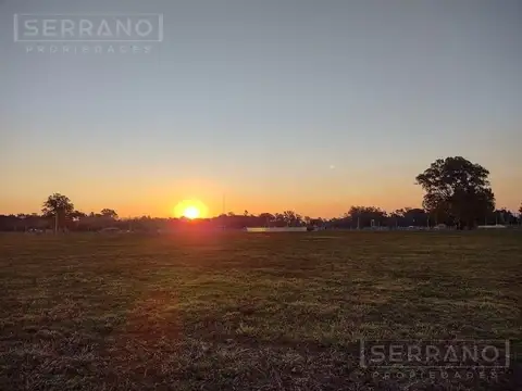 Venta Lote en esquina Barrio Parque Robles Exaltación de la Cruz