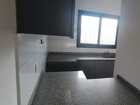 Excelente Departamento 3 ambientes en planta alta