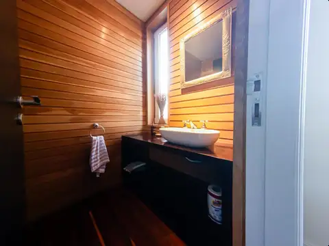 Casa en Venta de 5 dormitorios