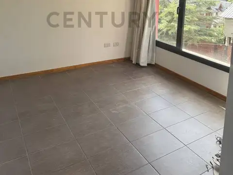 LUIS GOÑI , Piso 0