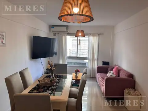 Departamento en alquiler sobre la calle Ituzaingó - San Fernando