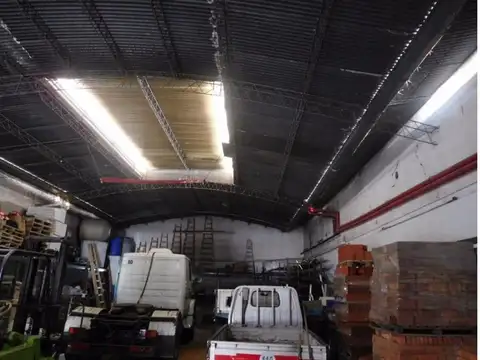 Galpon en Venta en Boca, USD 255.000