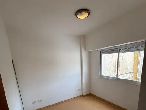 Departamento en Alquiler en Zarate, $ 690.000